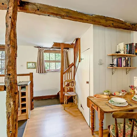 1 Bed In Lcc70 Feriehus Crosthwaite